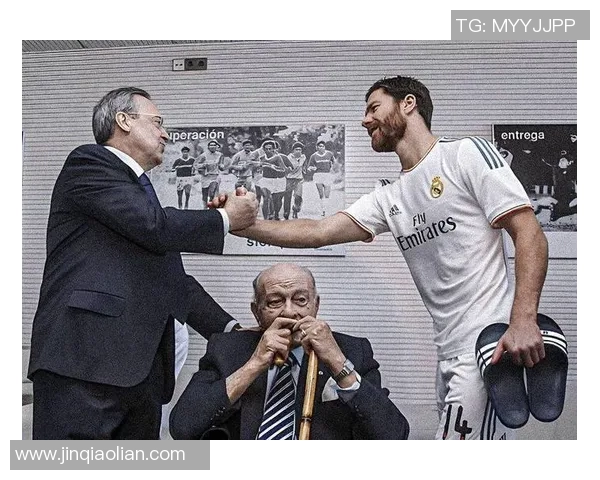 世体：皇马想让阿隆索带队踢西超杯，这个方案已酝酿良久